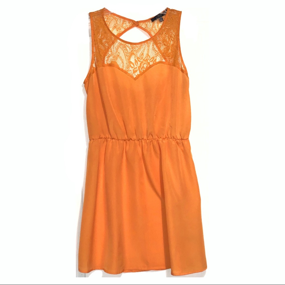 NWOT - Orange Lace Back Details Dress, Snap 🧡